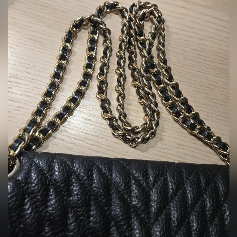 Karl Lagerfeld Paris Black Quilted Leather Shoulder Bag With Gold Hardware - Picture 6 of 6